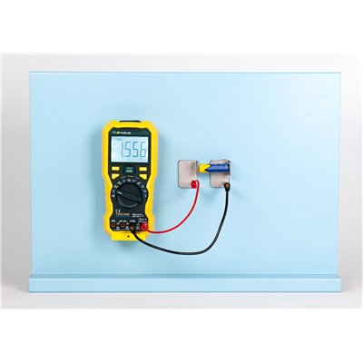 Clip terminal for 1.5 V batteries, magnetic