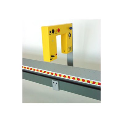Holder for light gates at air track 