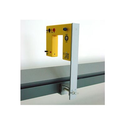 Holder for light gates at air track 