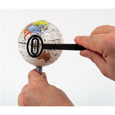 Earth's magnetic field-lines, set Earth's magnetic field-lines, set
